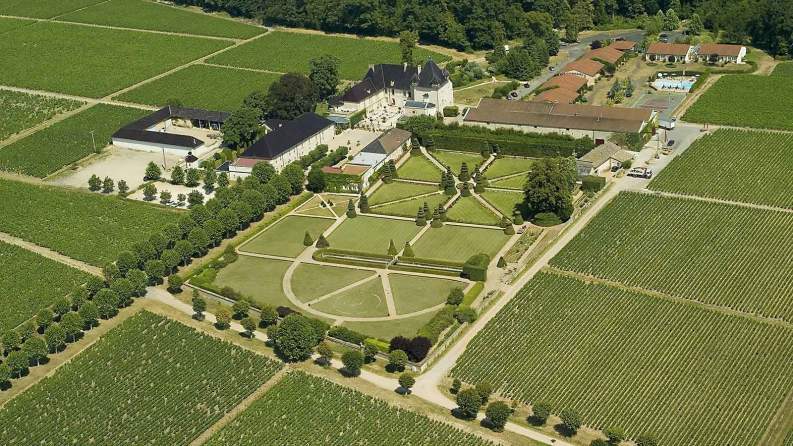 Chateau Pizay Vue du Ciel en Bourgogne - Hôtel Belleville-en-Beaujolais