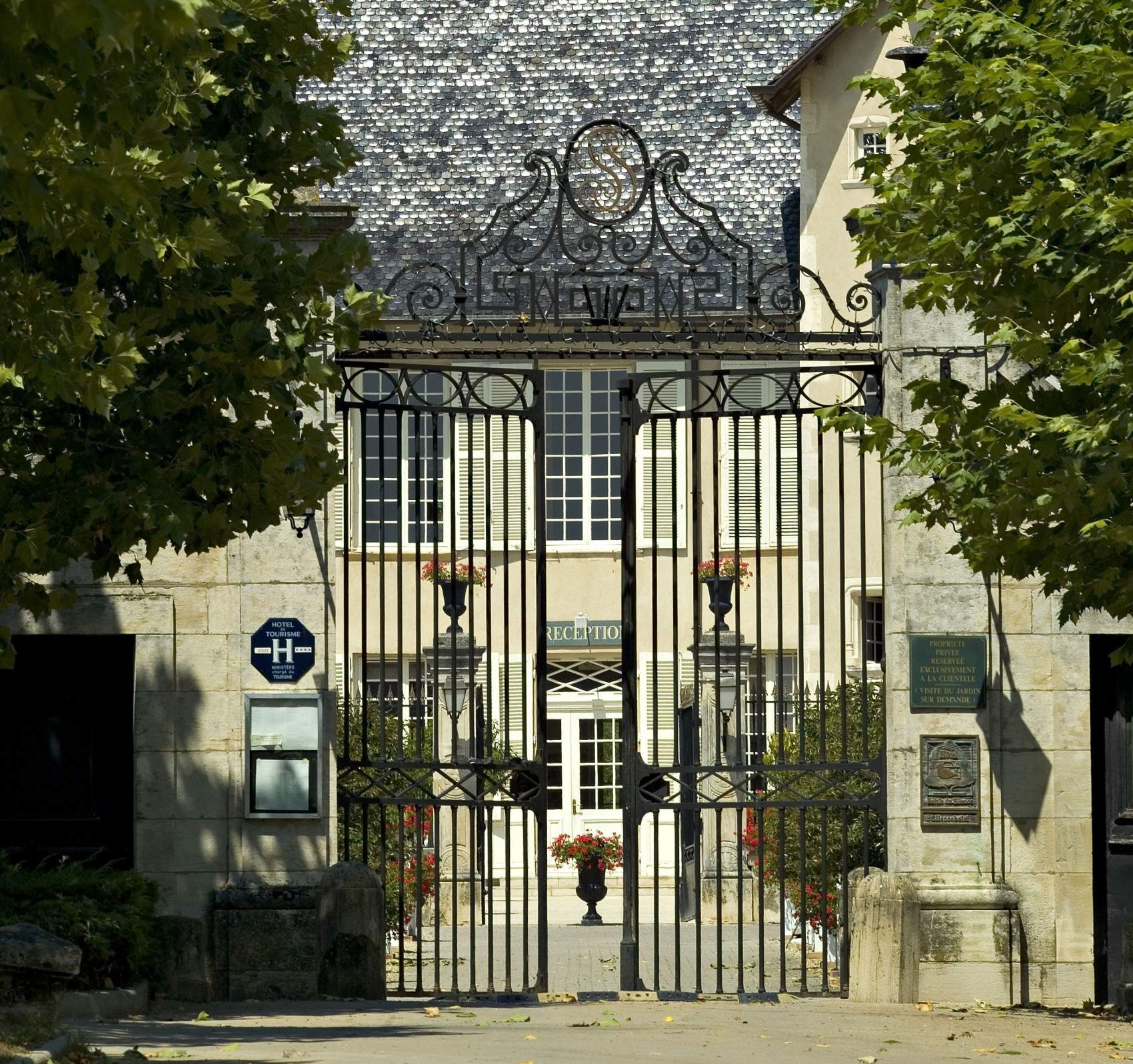 Entrée - Hôtel chateau pizay - Hotel Spa en Bourgogne